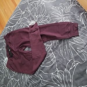 Plum Unwind Joggers, size medium
